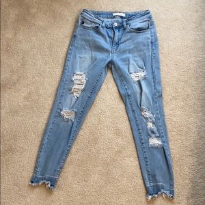 Kancan Buckle midrise ankle skinny jeans size 28